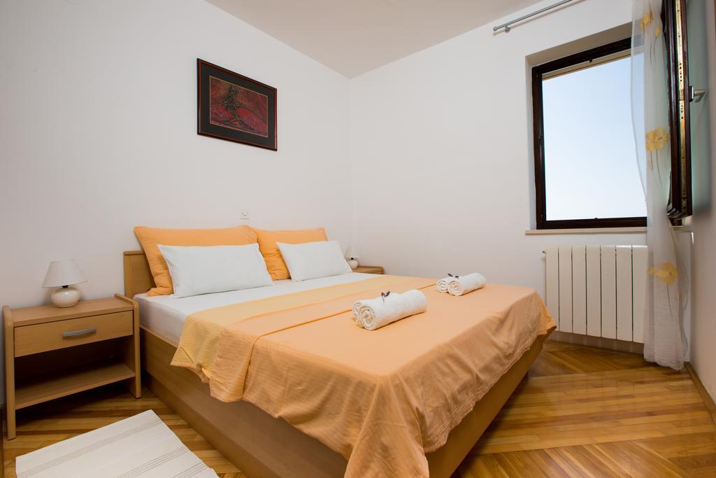 Apartments Kinkela Opatija Oda fotoğraf